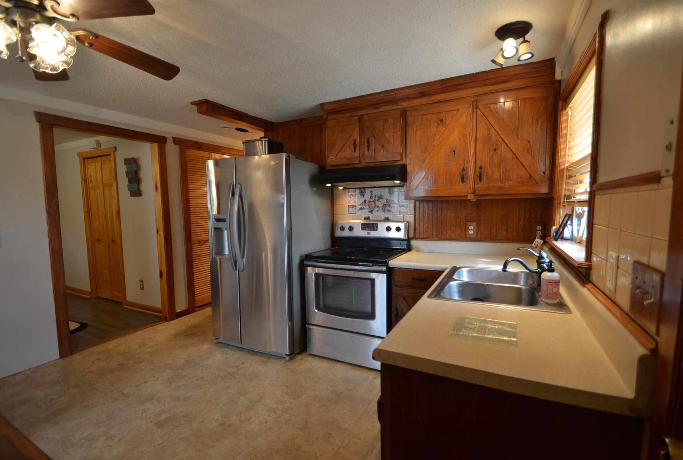 145 Black Oak Road Bonneau, SC 29431 - Photo 8 of 27 DSC_0835