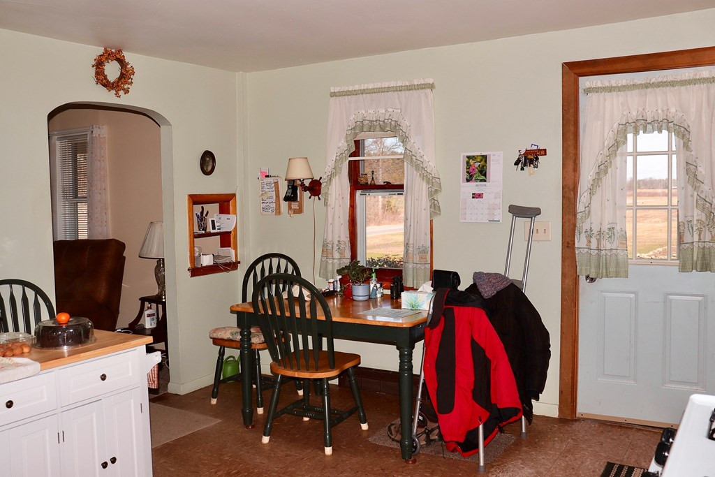 323 Rock Road Peru, NY 12972 - Photo 18 of 31 Gallery Image 18