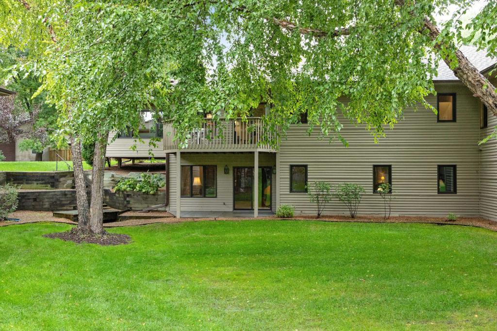 1900 Victoria Road South, Unit P Mendota Heights, MN 55118 - Photo 29 of 35 Gallery Image 29