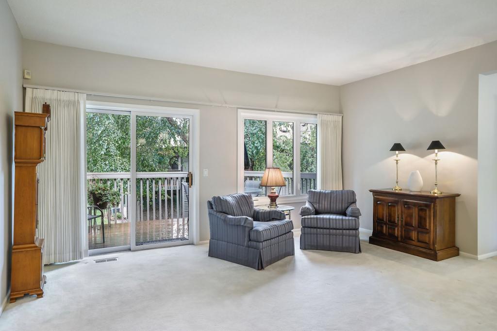 1900 Victoria Road South, Unit P Mendota Heights, MN 55118 - Photo 4 of 35 Gallery Image 4