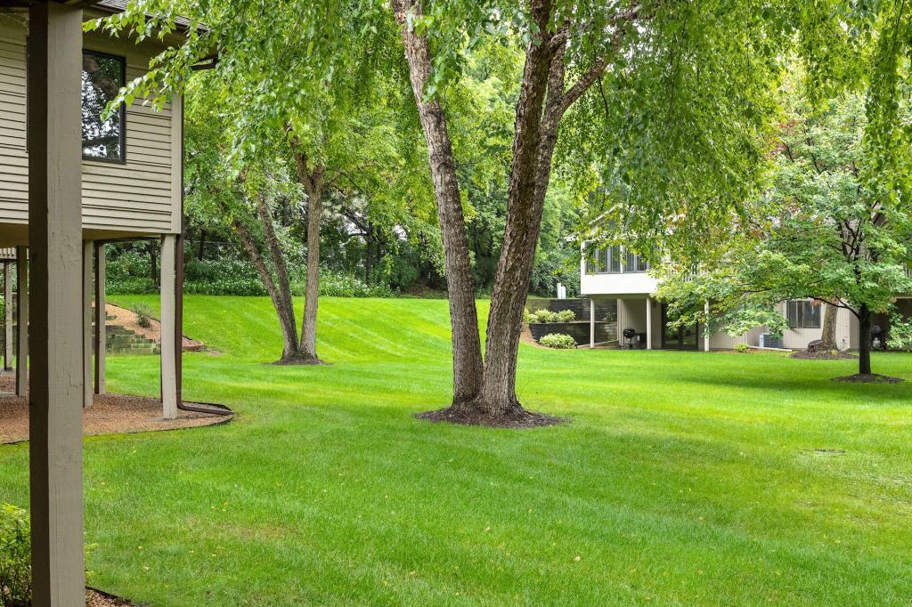 1900 Victoria Road South, Unit P Mendota Heights, MN 55118 - Photo 31 of 35 Gallery Image 31