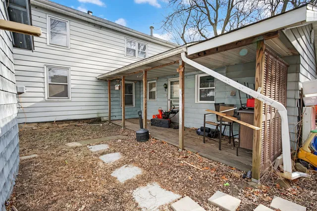 a view of outdoor space