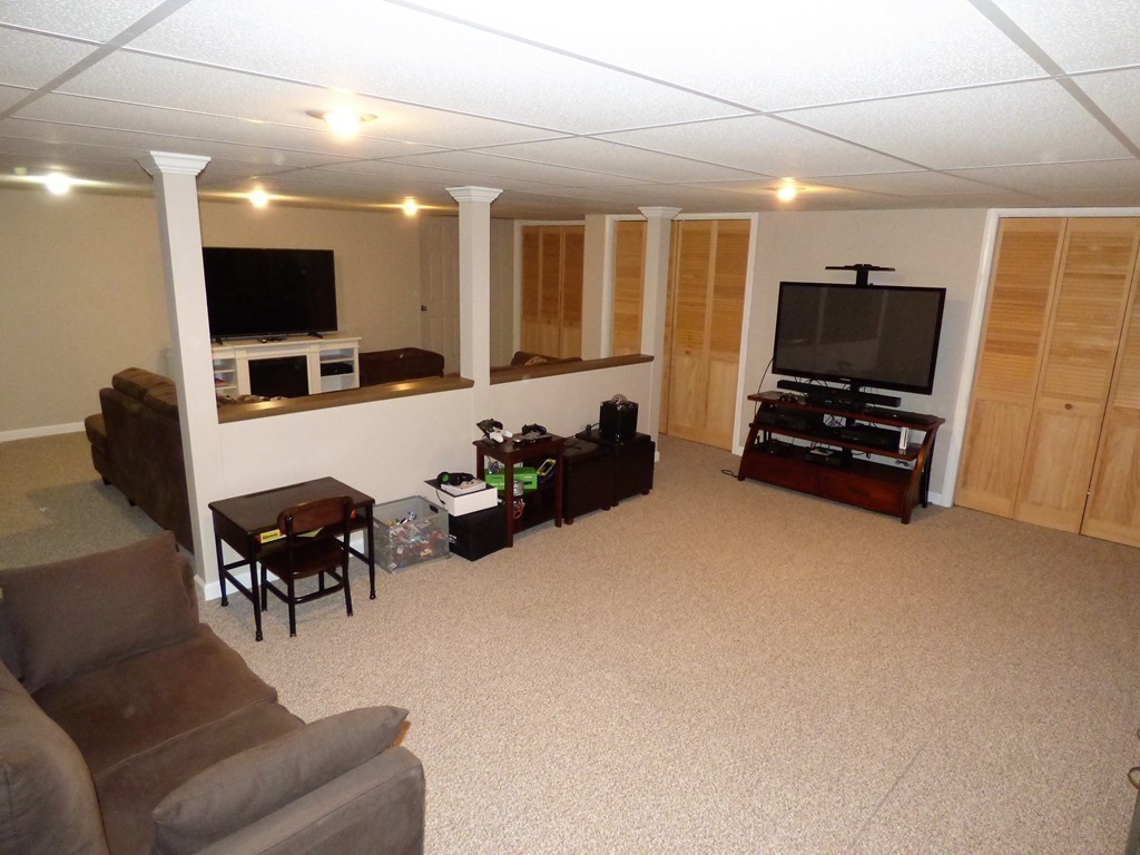 180 Pinewood Road Ludlow, MA 01056 - Photo 17 of 27 Gallery Image 17