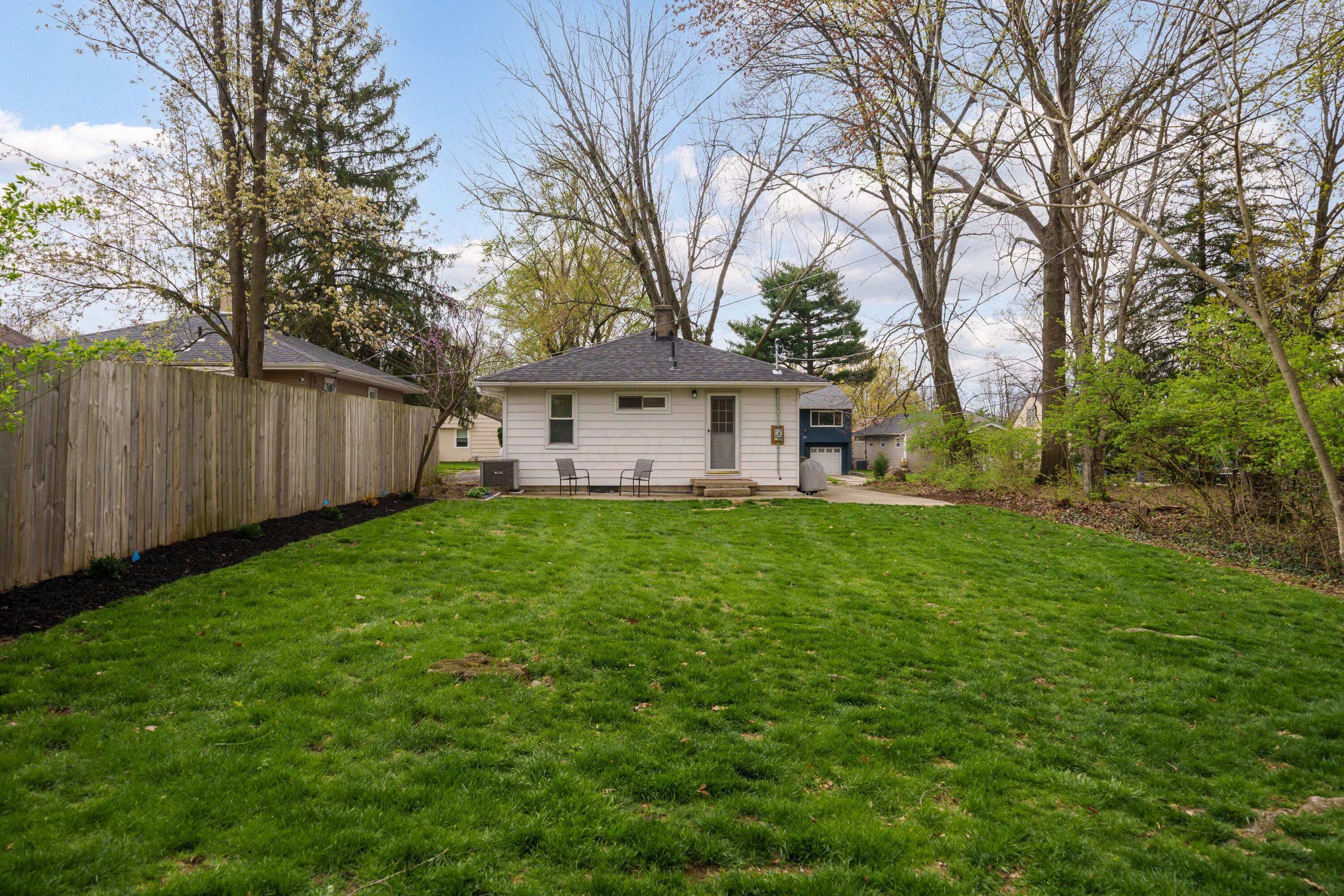 114 Chase Road Columbus, OH 43214 - Photo 25 of 35 Backyard