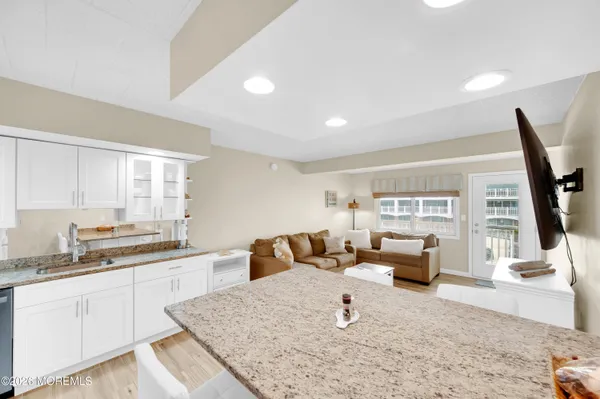 $519,000 | 438 Highway 35, Unit 1202, Mantoloking, NJ 08738