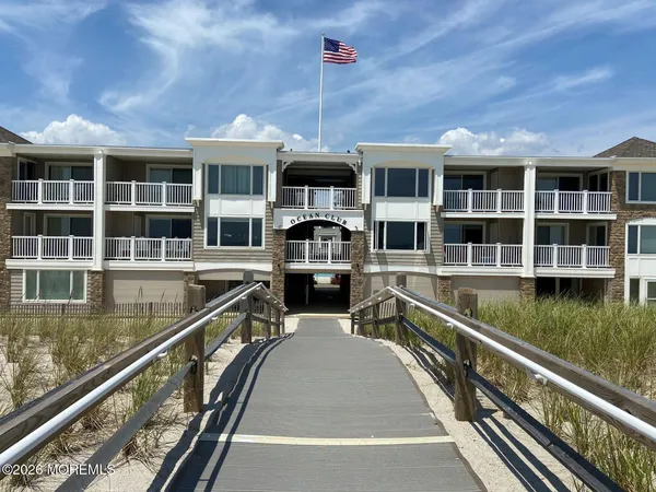$519,000 | 438 Highway 35, Unit 1202, Mantoloking, NJ 08738
