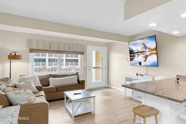 $519,000 | 438 Highway 35, Unit 1202, Mantoloking, NJ 08738