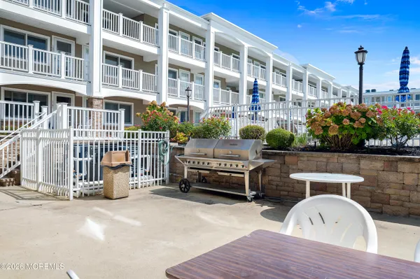 $519,000 | 438 Highway 35, Unit 1202, Mantoloking, NJ 08738