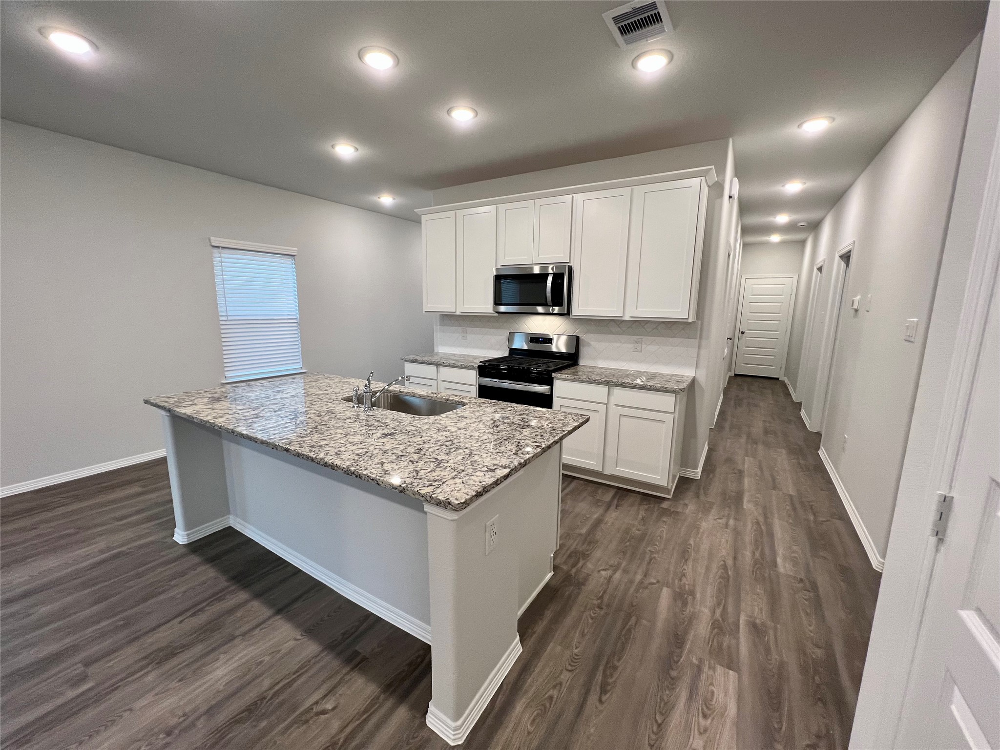 23223 Spring Genesis Lane Katy, TX 77493 - Photo 5 of 37