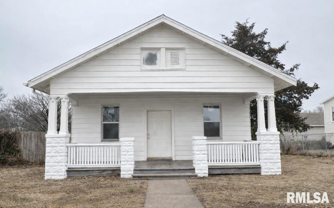 527 Washington Street Quincy, IL 62301 - Photo 1 of 1