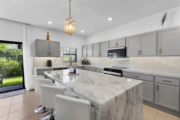 $474,999 | 884 Northwest 3rd Street, Pompano Beach, FL 33060