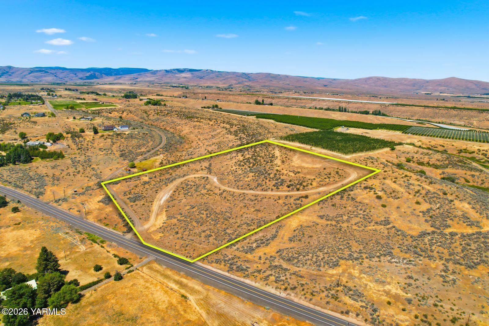 17011 Ahtanum Road Yakima, WA 98903 - Photo 5 of 16 5 Drone