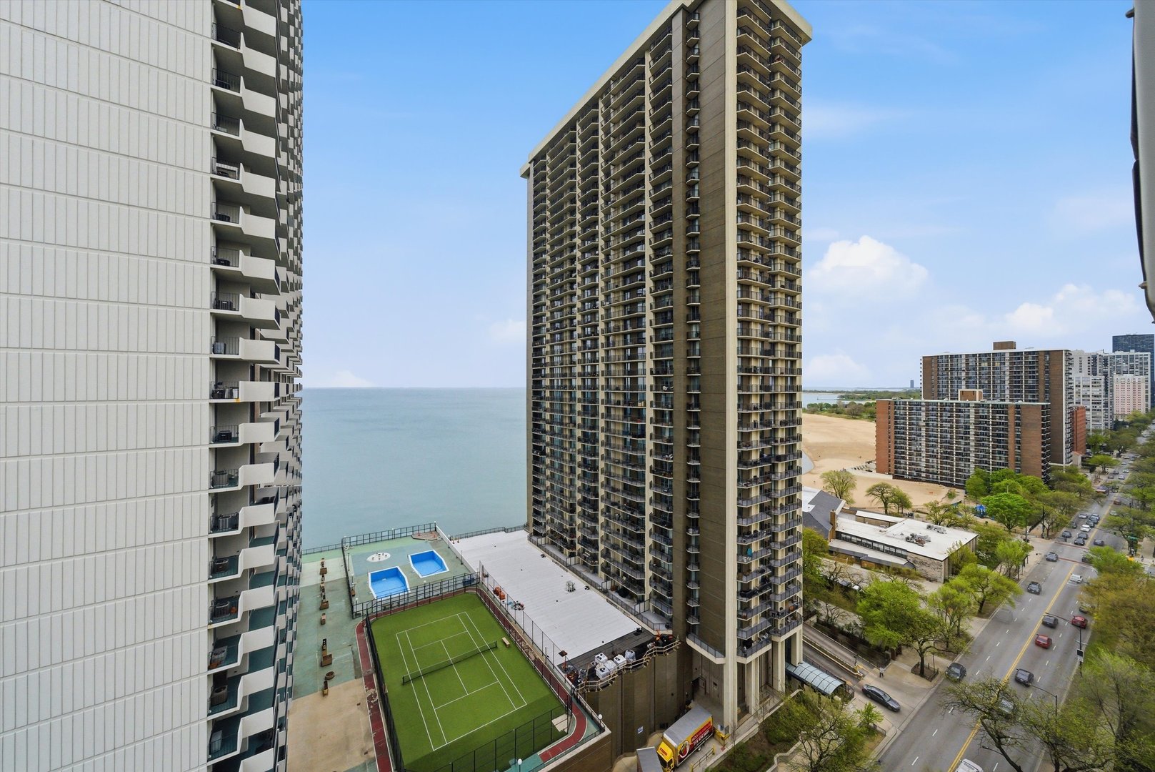 6030 North Sheridan Road, Unit 1912 Chicago, IL 60660 - Photo 13 of 17