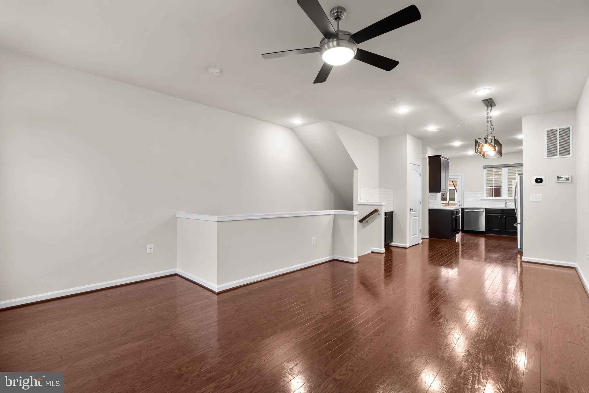 2644 Hardaway Circle Hanover, MD 21076 - Photo 8 of 34 Living/Dining Area