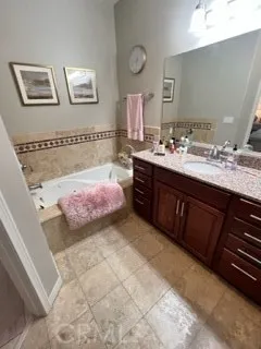 $3,700 | 9301 Shirley Avenue, Unit 70, Northridge, CA 91324