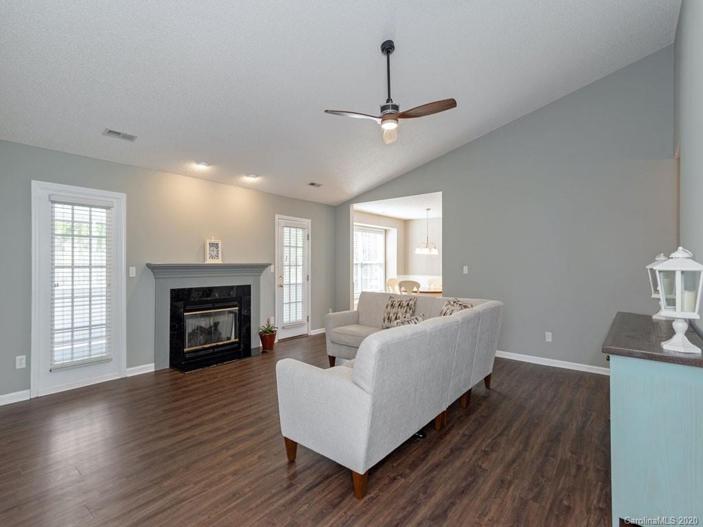 98 Stonehollow Road Fletcher, NC 28732 - Photo 3 of 24