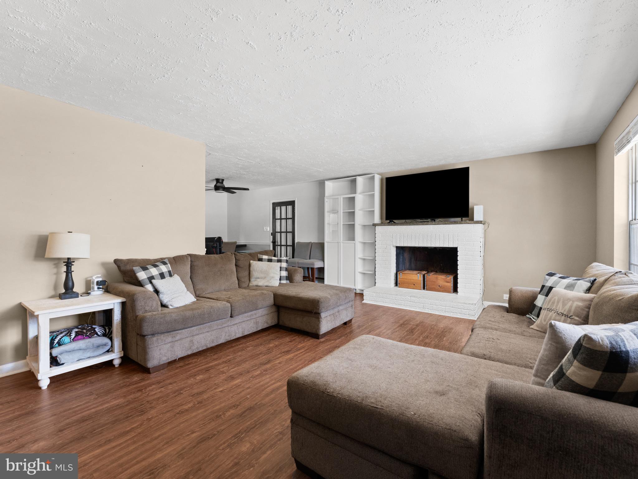 415 Saxer Avenue Springfield, PA 19064 - Photo 23 of 35 Gallery Image 23