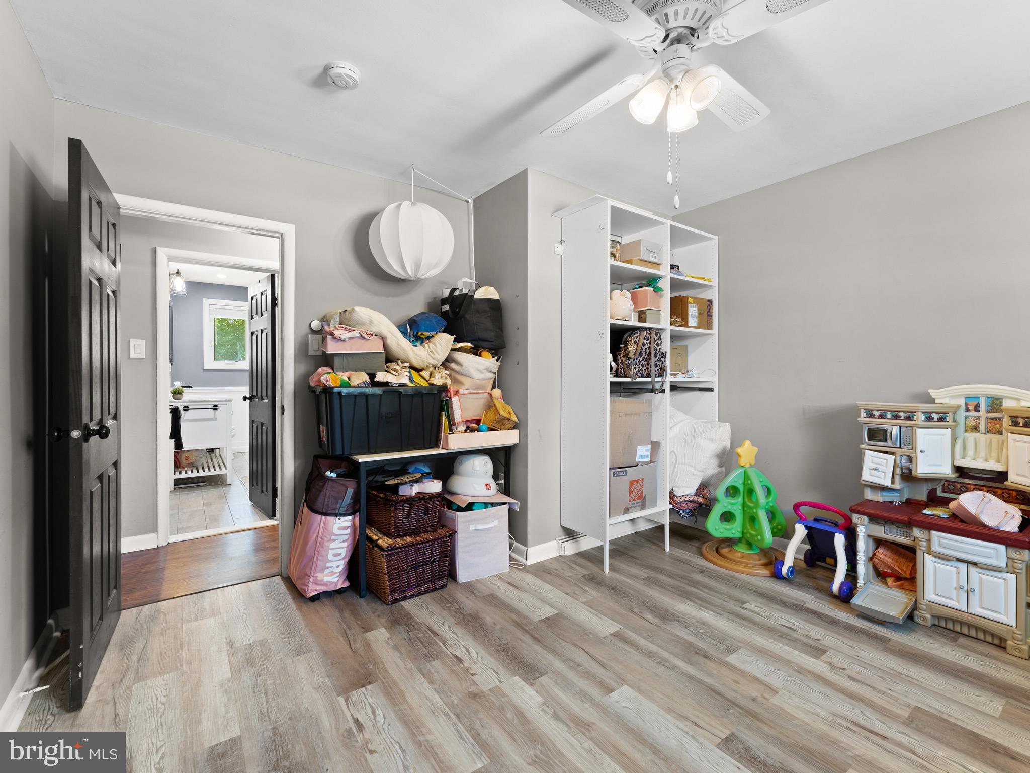 415 Saxer Avenue Springfield, PA 19064 - Photo 10 of 35 Gallery Image 10