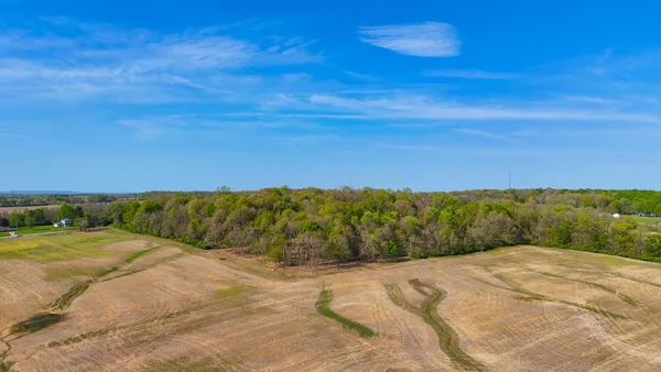 $300,000 | 9874 Cincinnati-Zanesville Road Southwest, Amanda, OH 43102