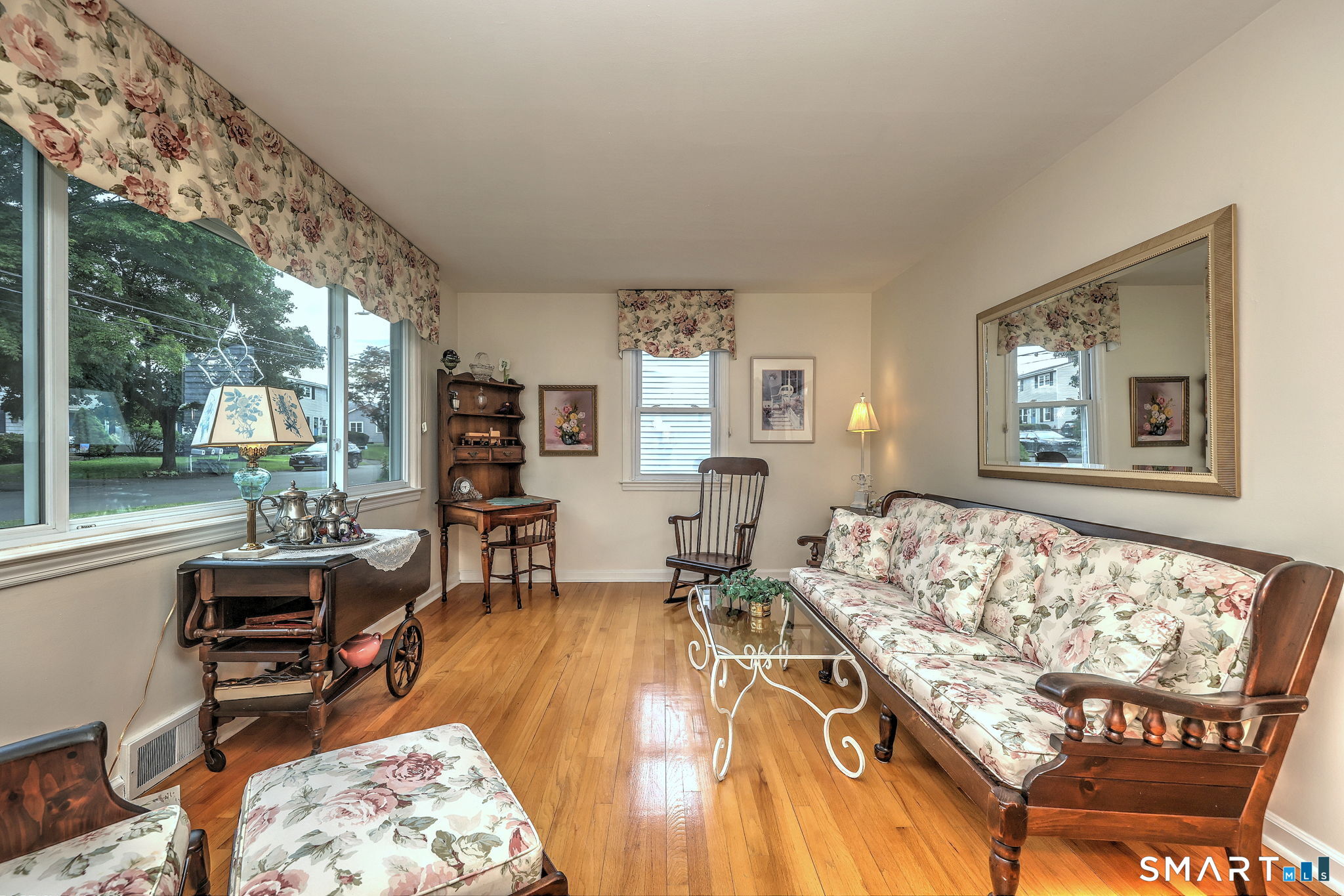 14 Ballou Road Branford, CT 06405 - Photo 13 of 40 Gallery Image 13