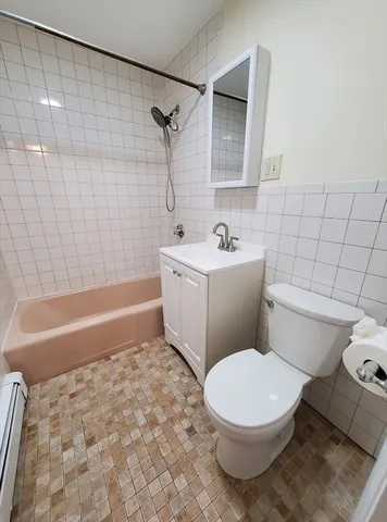 $2,395 | A2 Colonial Drive, Unit 10, Andover, MA 01810