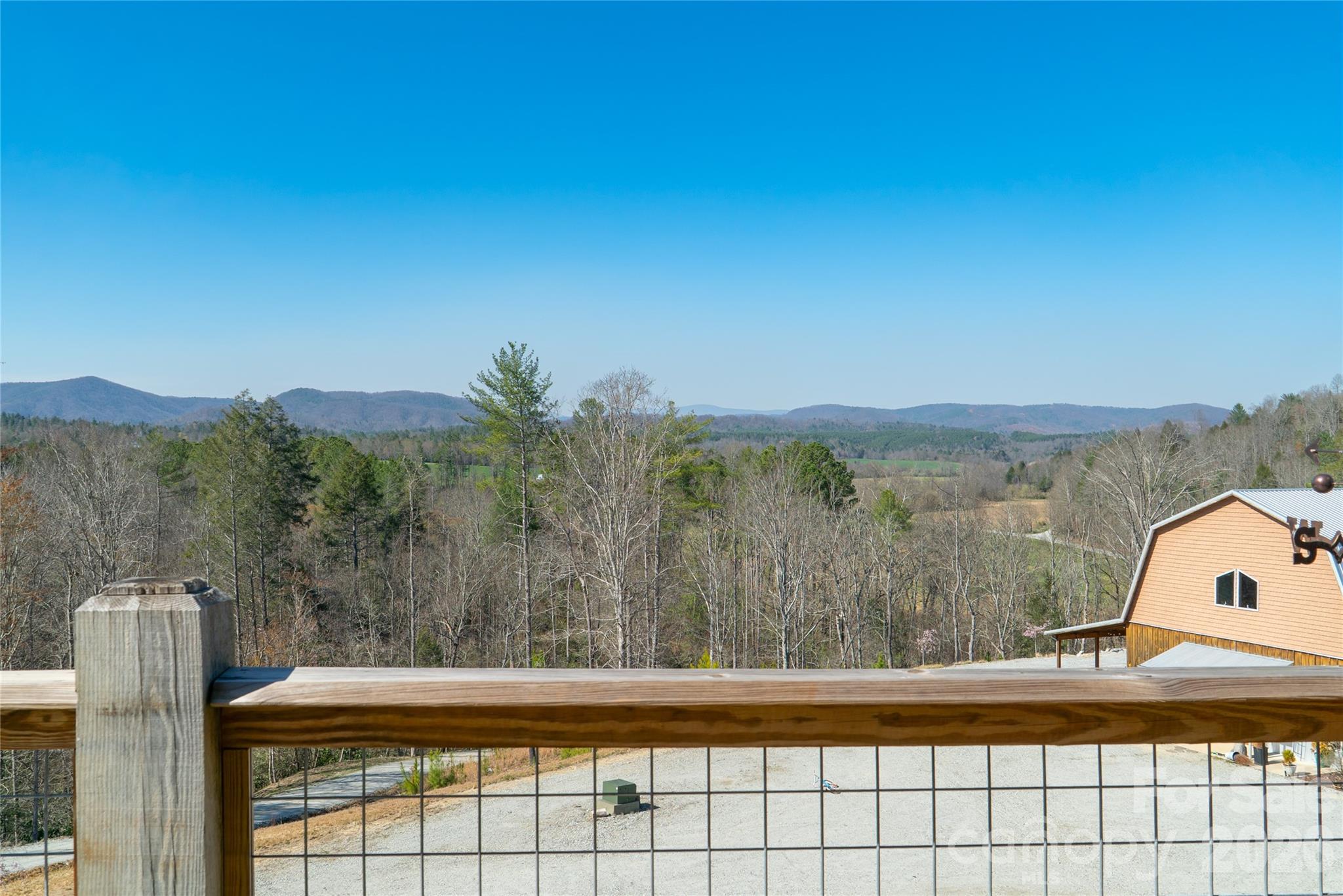 4885 Grandin Road Lenoir, NC 28645 - Photo 6 of 34