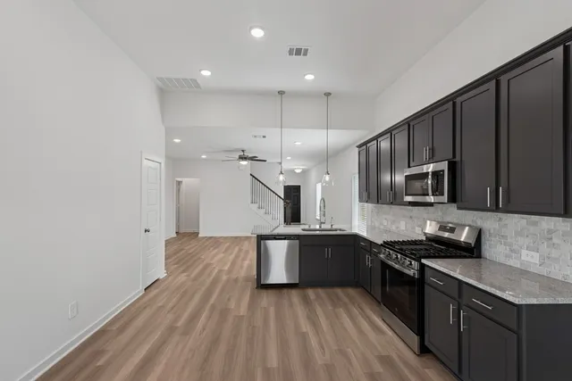 $284,990 | 624 Roaring Fls Drive, Willis, TX 77378