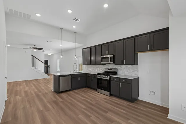 $284,990 | 624 Roaring Fls Drive, Willis, TX 77378