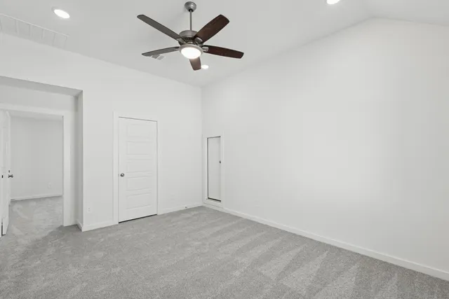 $284,990 | 624 Roaring Fls Drive, Willis, TX 77378