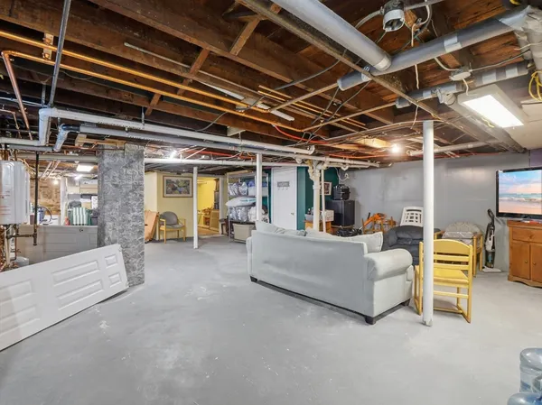 $825,000 | 30-32 Exeter Street, Lawrence, MA 01843