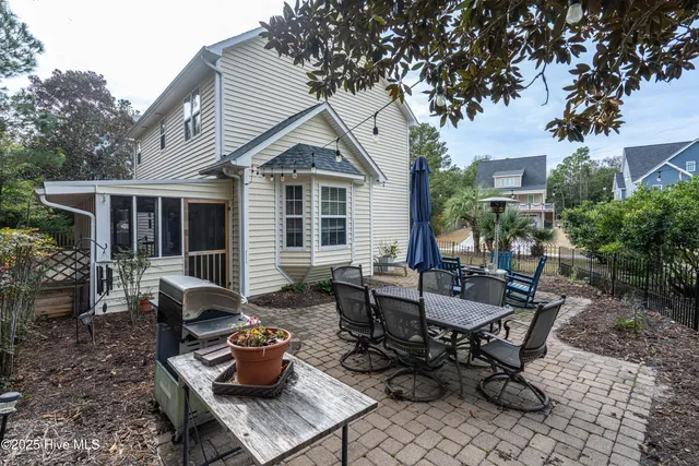 $745,000 | 312 Cape Fear Loop, Emerald Isle, NC 28594