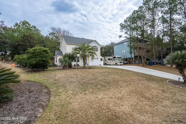 $745,000 | 312 Cape Fear Loop, Emerald Isle, NC 28594