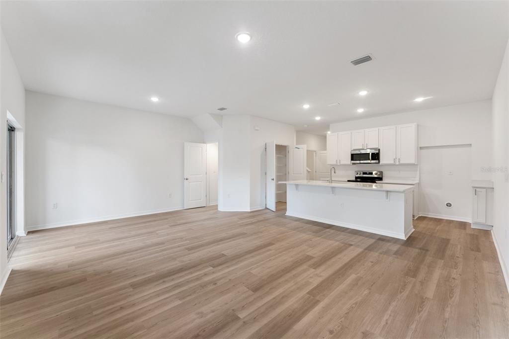 2258 Red Pine Eustis, FL 32726 - Photo 7 of 24