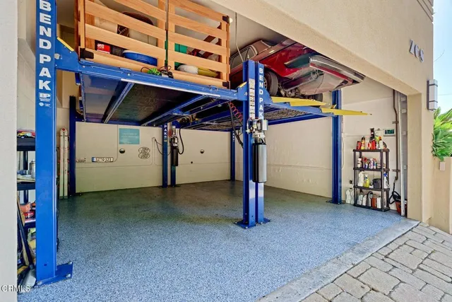 $2,850,000 | 268 North Linda Vista Avenue, Ventura, CA 93001