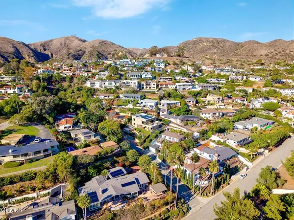 $2,650,000 | 268 North Linda Vista Avenue, Ventura, CA 93001