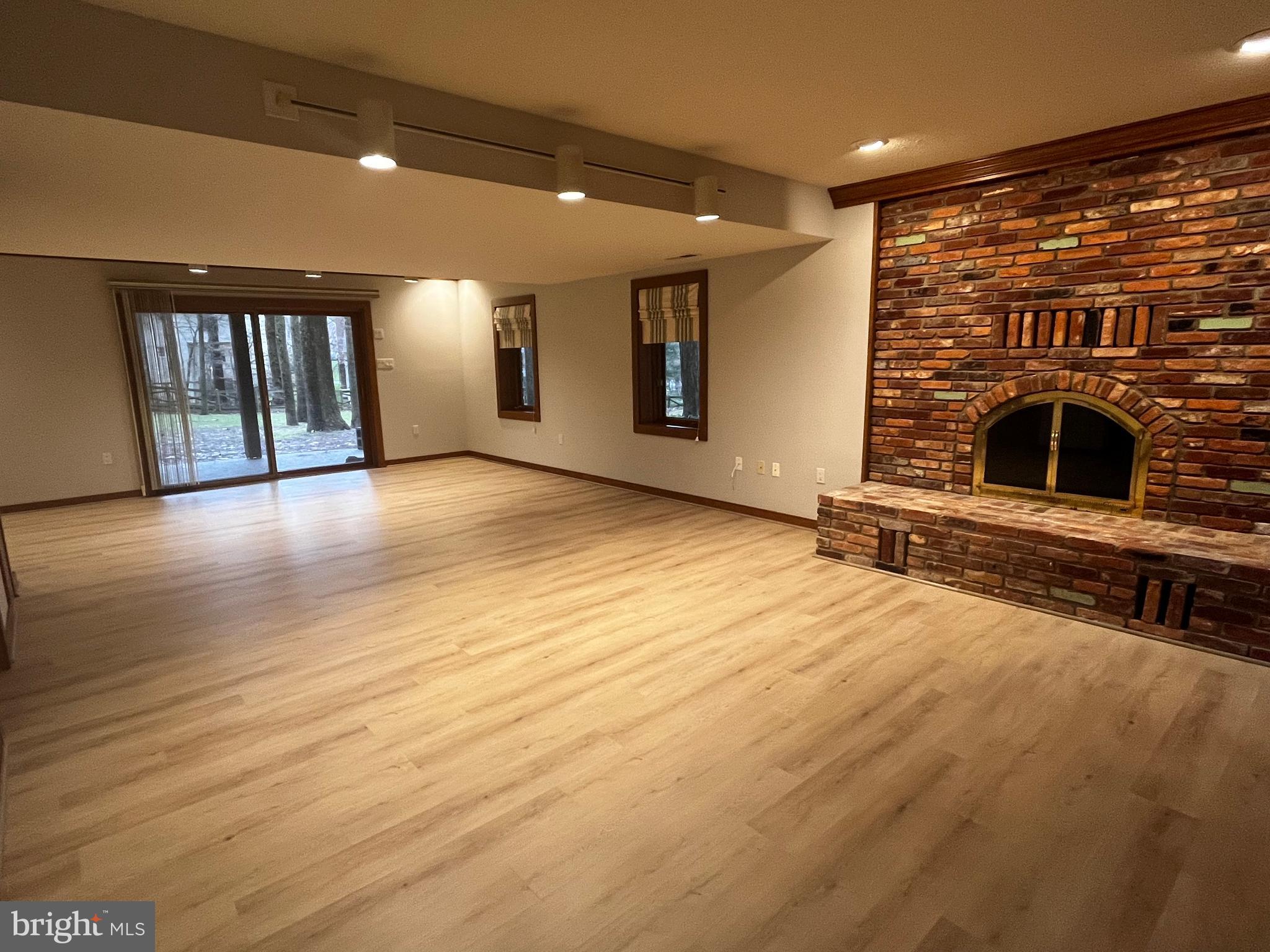 10 Redgate Court Silver Spring, MD 20905 - Photo 40 of 49 Lower level with new LVP floor, 4th FP