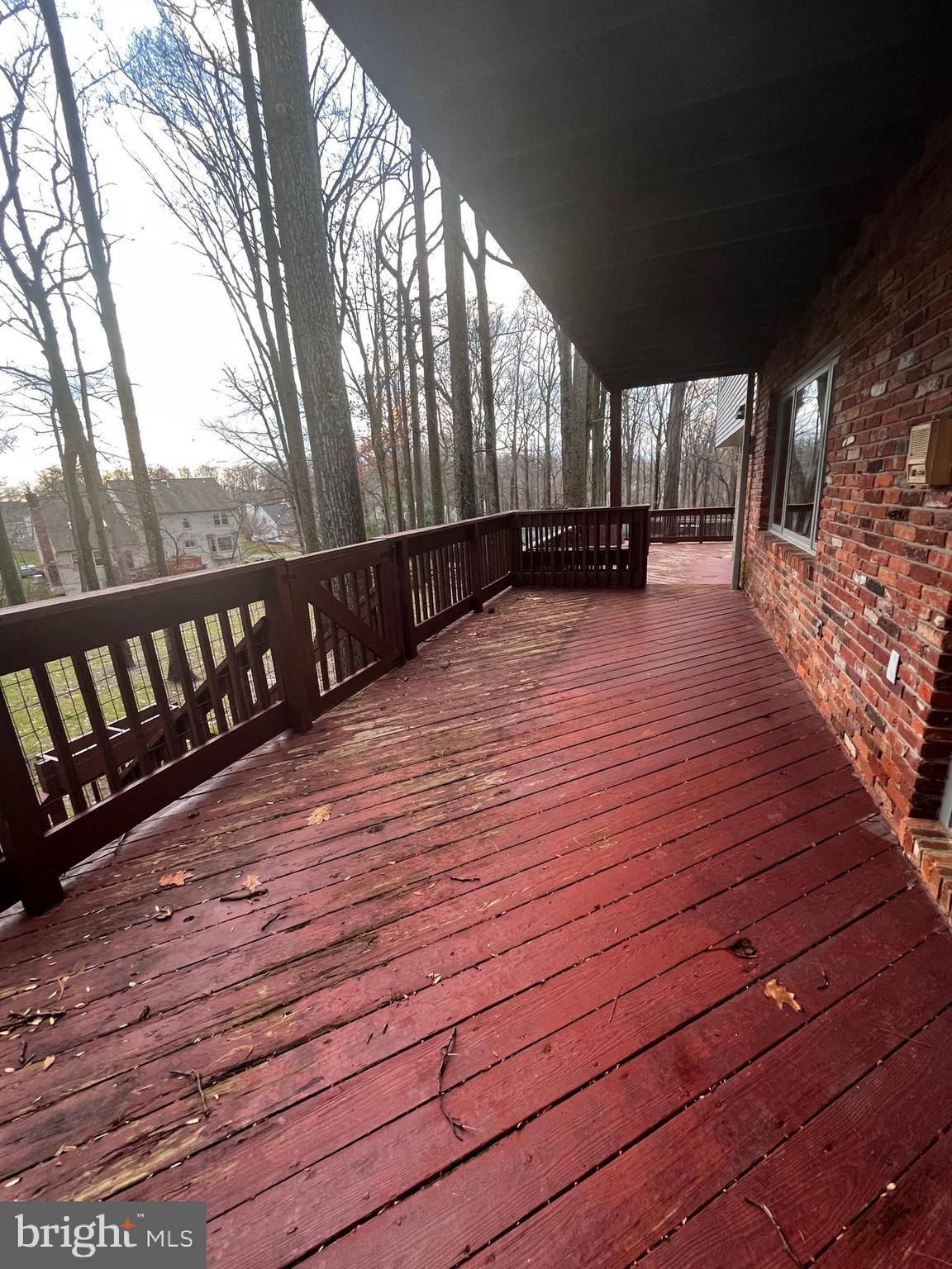 10 Redgate Court Silver Spring, MD 20905 - Photo 49 of 49 Full rear deck, wrap around, step down