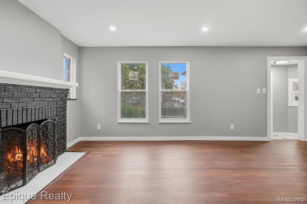 9991 Robson Street Detroit, MI 48227 - Photo 8 of 30