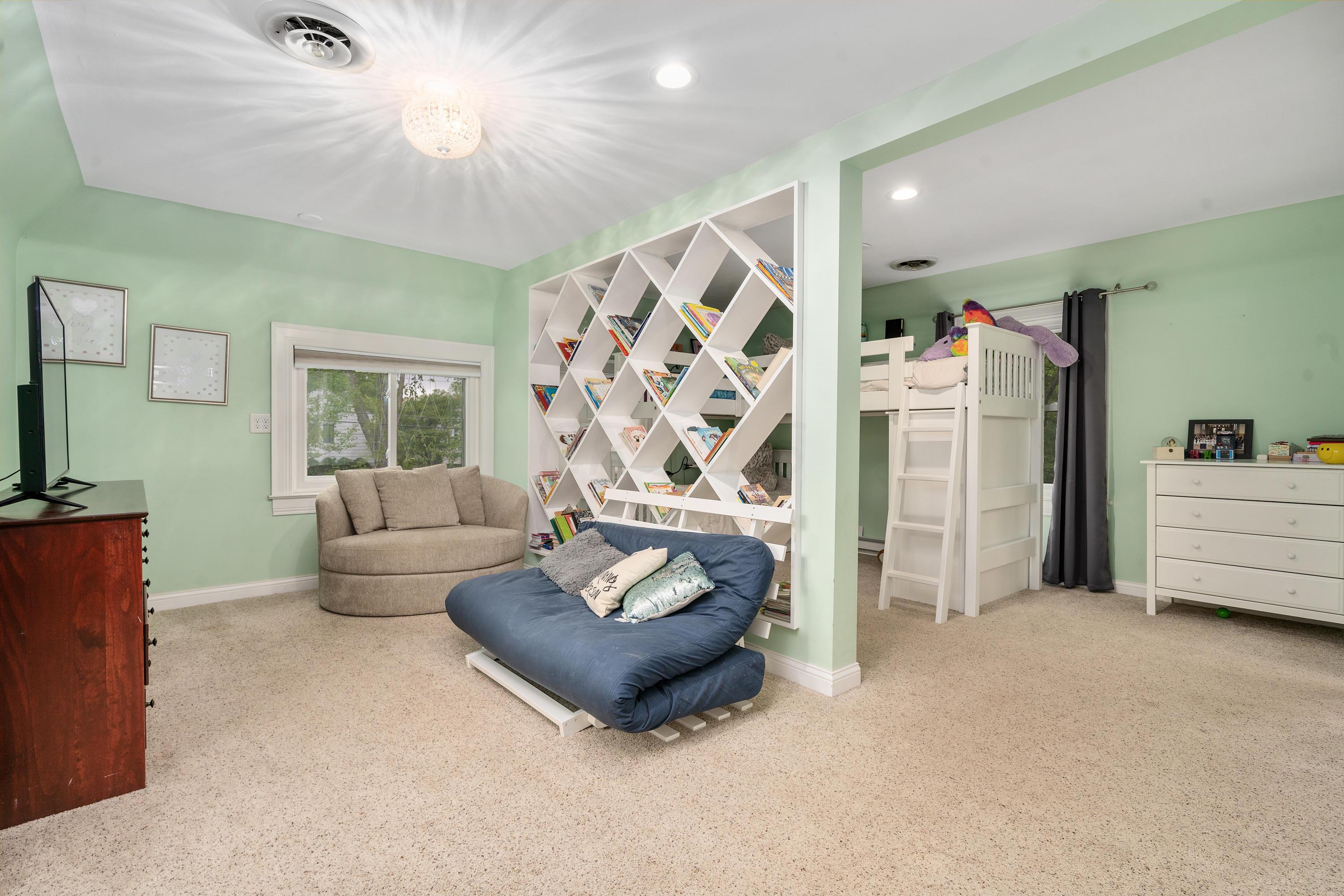 217 South Harding Road Columbus, OH 43209 - Photo 41 of 66