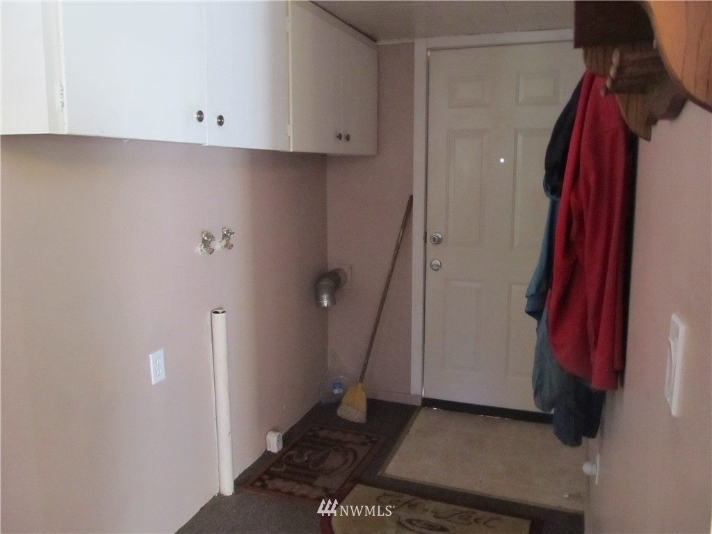 112 Kauer Road Randle, WA 98377 - Photo 7 of 20 Gallery Image 7