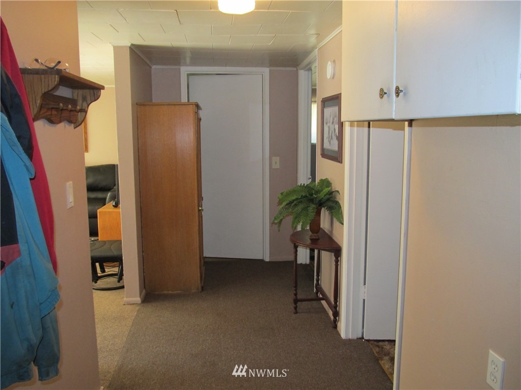 112 Kauer Road Randle, WA 98377 - Photo 9 of 20 Gallery Image 9