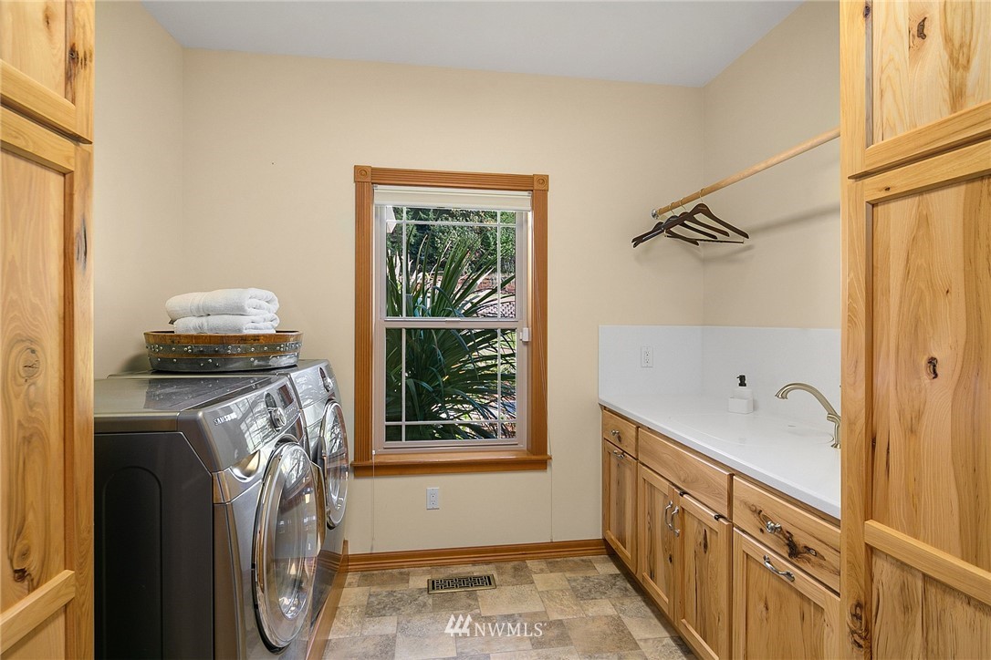 401 Highland Valley Road Morton, WA 98356 - Photo 23 of 39