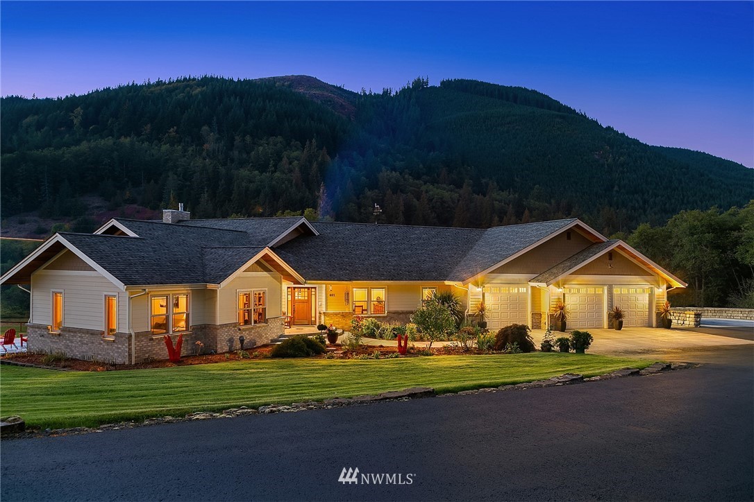 401 Highland Valley Road Morton, WA 98356 - Photo 6 of 39 a front view of a house with a yard