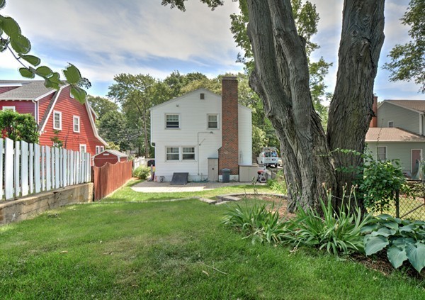 43 Inverness Road Arlington, MA 02476 - Photo 26 of 30 Gallery Image 26