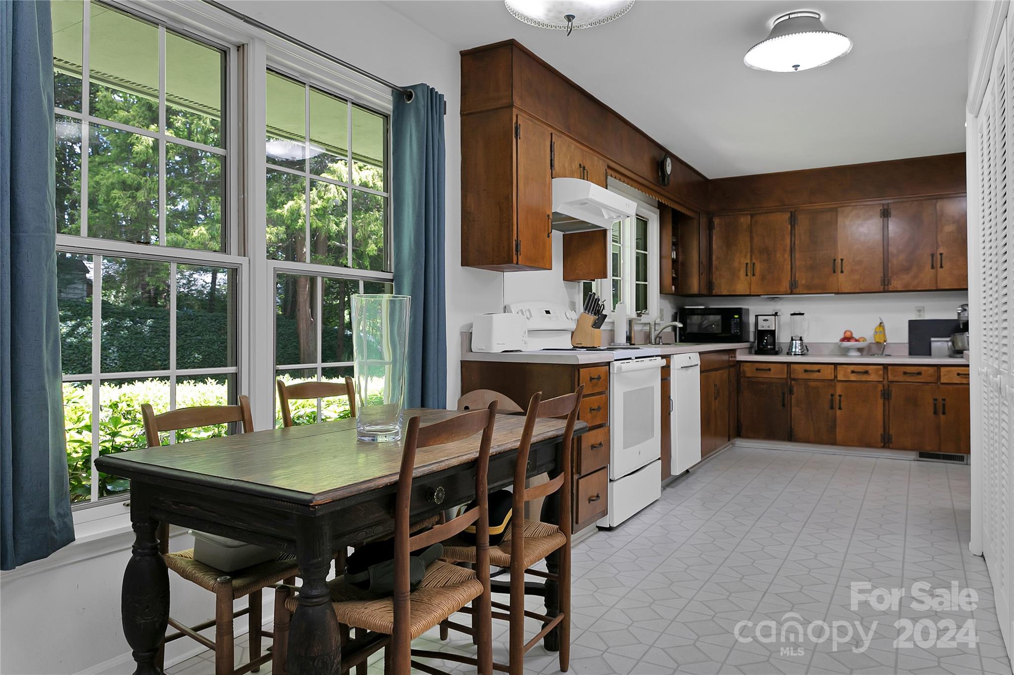 260 River Ridge Road Brevard, NC 28712 - Photo 34 of 48 Gallery Image 34