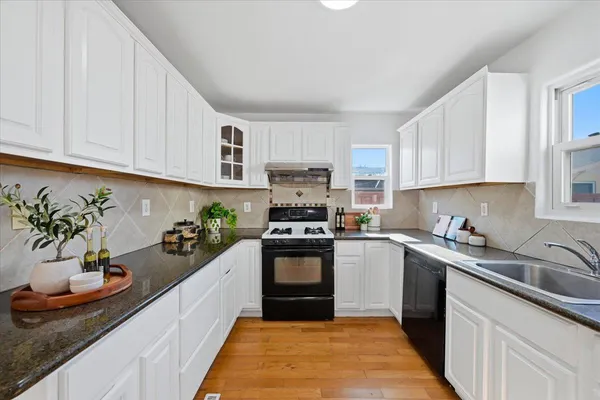 $898,000 | 354 Irving Avenue, San Jose, CA 95128