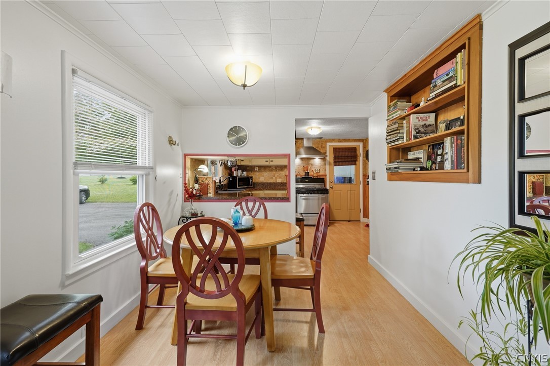 4621 Tucker Road Onondaga, NY 13215 - Photo 11 of 41 Dining Area