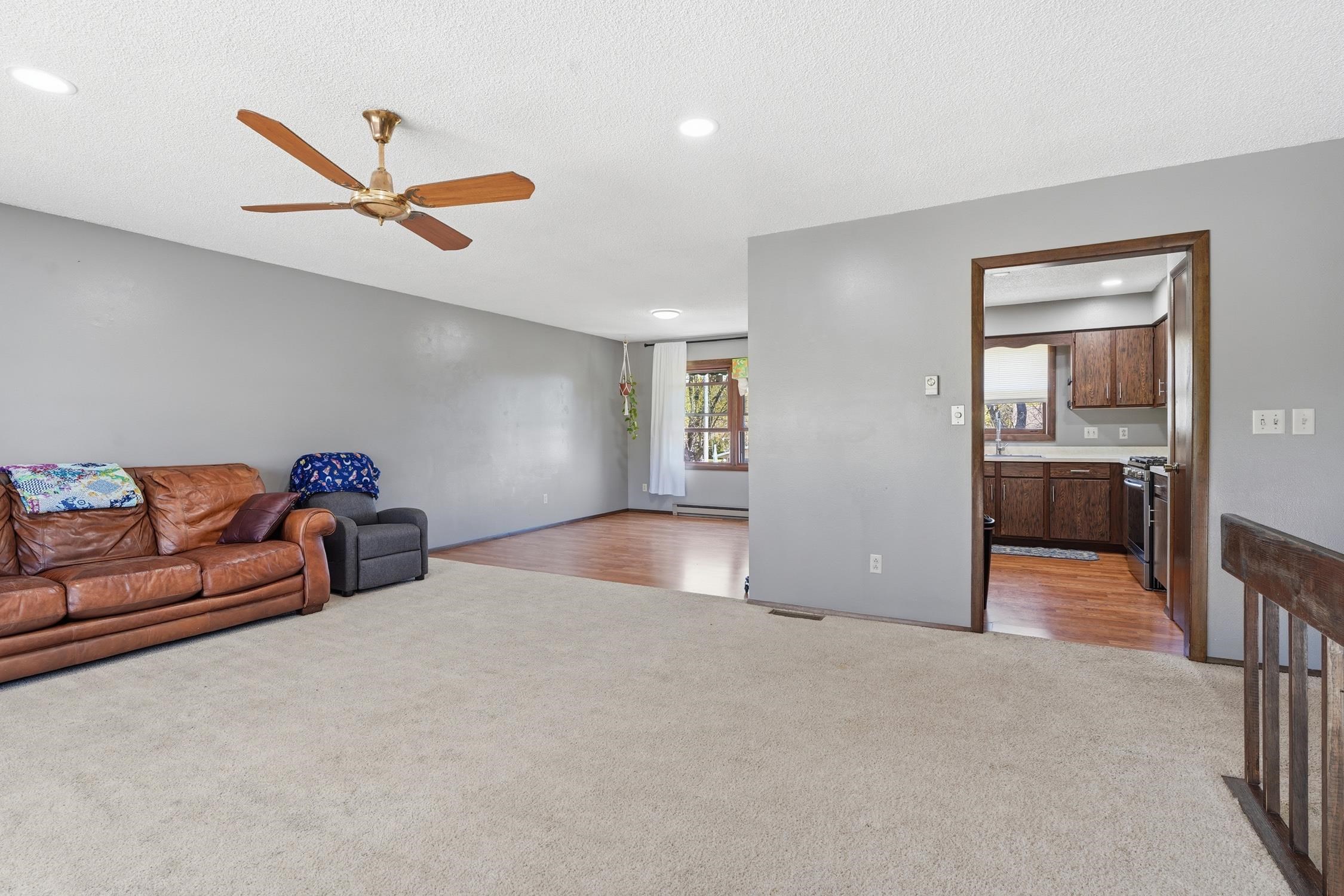 504 Jones Street Mauston, WI 53948 - Photo 6 of 44