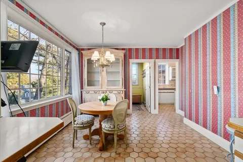 $3,150,000 | 44 Bradford Road, Wellesley, MA 02481