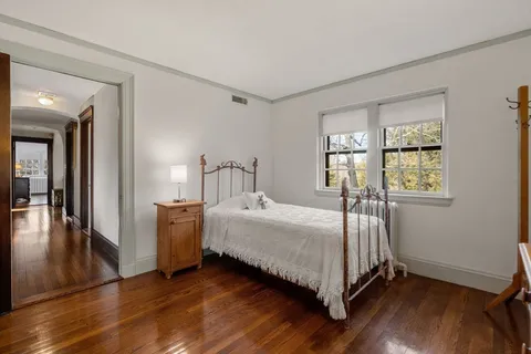 $3,150,000 | 44 Bradford Road, Wellesley, MA 02481